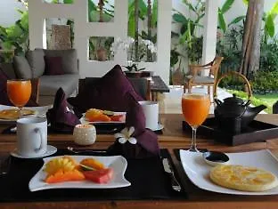 Bali Asri Batubelig 4*